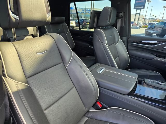2024 Cadillac Escalade Sport