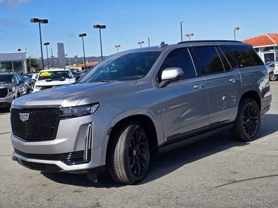 2024 Cadillac Escalade Sport