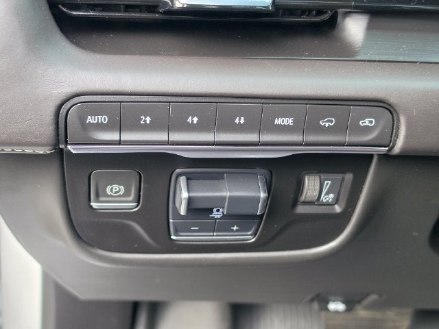 2023 Cadillac Escalade 4WD Sport Platinum