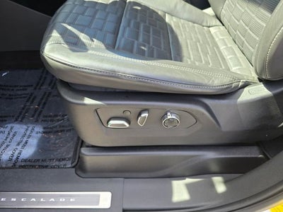 2023 Cadillac Escalade Sport Platinum