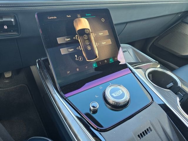 2025 Cadillac ESCALADE IQ Luxury 2