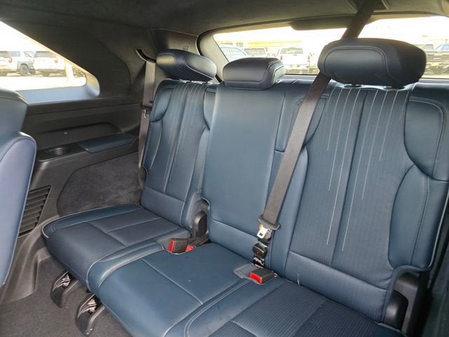 2025 Cadillac ESCALADE IQ Luxury 2