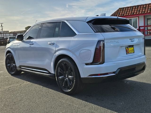 2025 Cadillac ESCALADE IQ Luxury 2