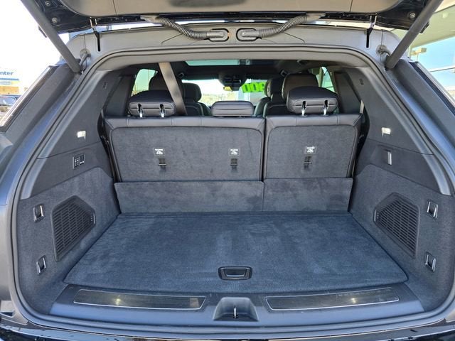 2025 Cadillac ESCALADE IQ Sport 1