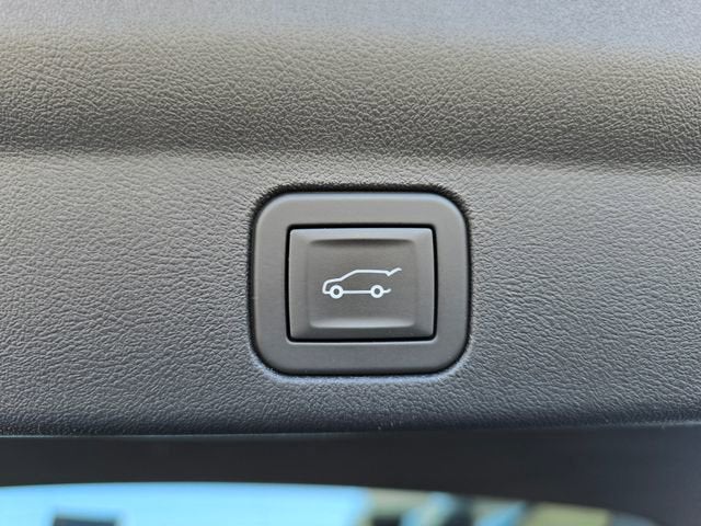 2025 Cadillac ESCALADE IQ Sport 1