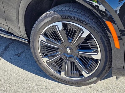 2025 Cadillac ESCALADE IQ Sport 1