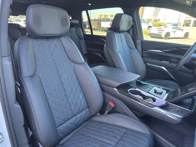 2025 Cadillac ESCALADE IQ Sport 1