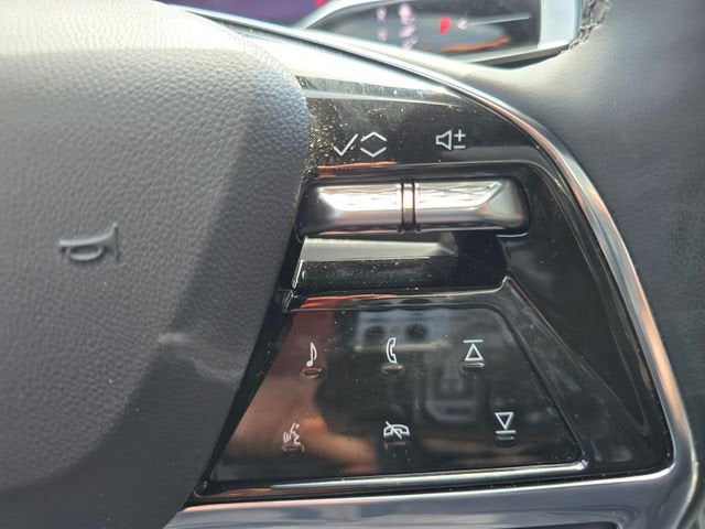 2025 Cadillac ESCALADE IQ Sport 1