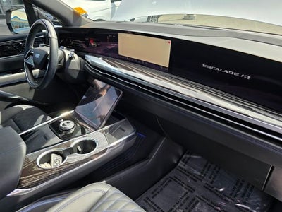 2025 Cadillac ESCALADE IQ Sport 1