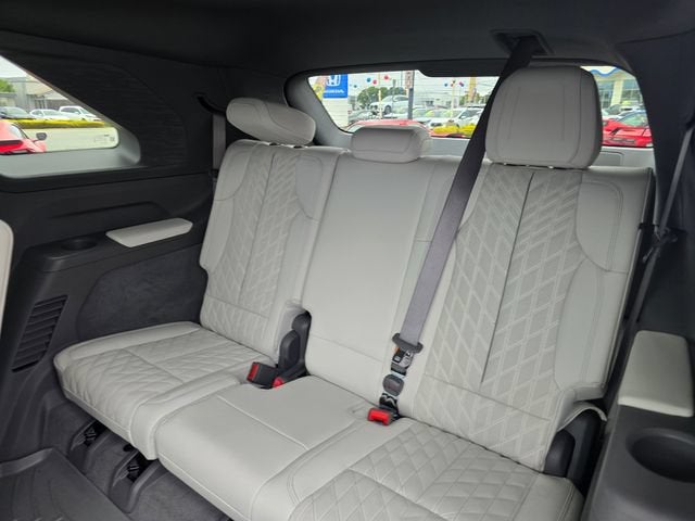 2025 Cadillac ESCALADE IQ Sport 1