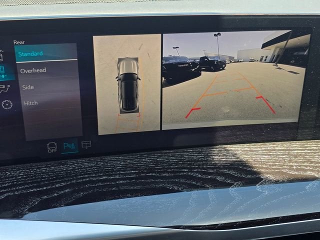 2025 Cadillac ESCALADE IQ Sport 1