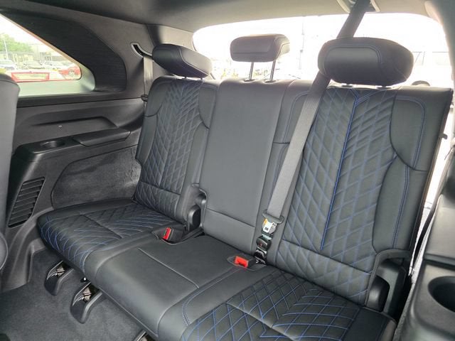 2025 Cadillac ESCALADE IQ Sport 1