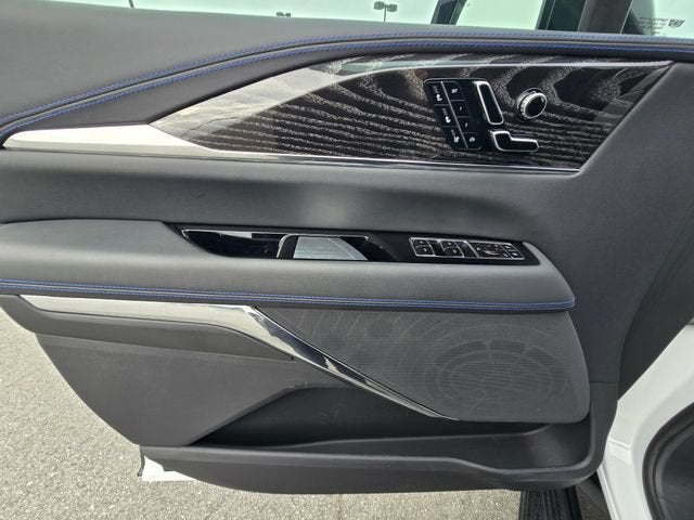 2025 Cadillac ESCALADE IQ Sport 1