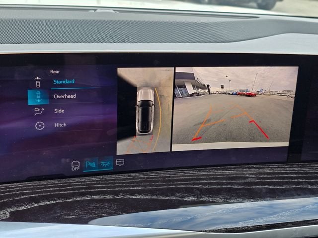 2025 Cadillac ESCALADE IQ Sport 1