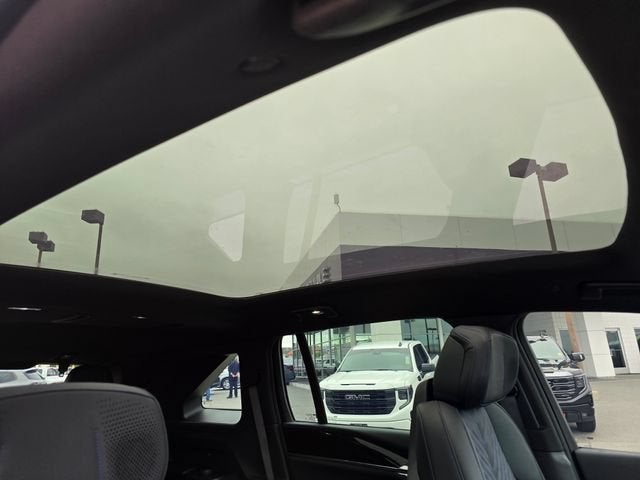 2025 Cadillac ESCALADE IQ Sport 1