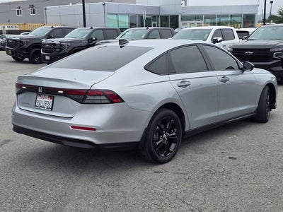 2025 Honda Accord Sedan SE