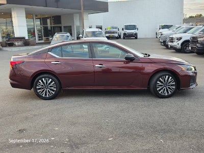 2024 Nissan Altima 2.5 SV