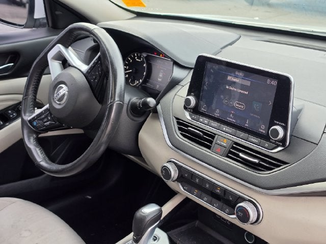 2021 Nissan Altima 2.5 SV