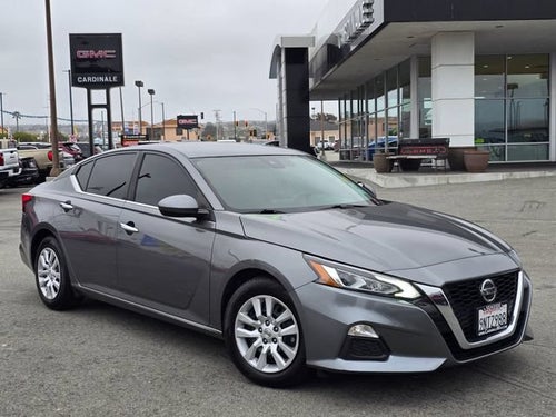 2022 Nissan Altima 2.5 SV