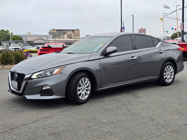 2022 Nissan Altima 2.5 SV