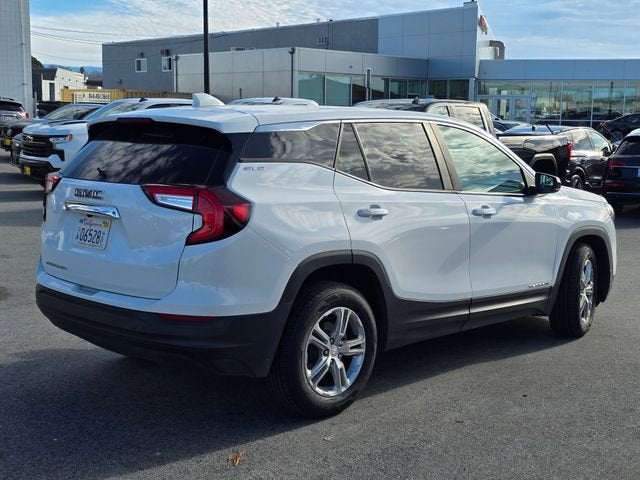 2022 GMC Terrain SLE