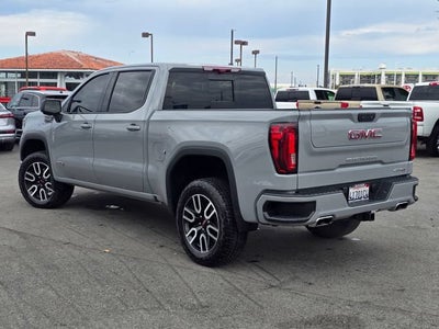 2025 GMC Sierra 1500 AT4
