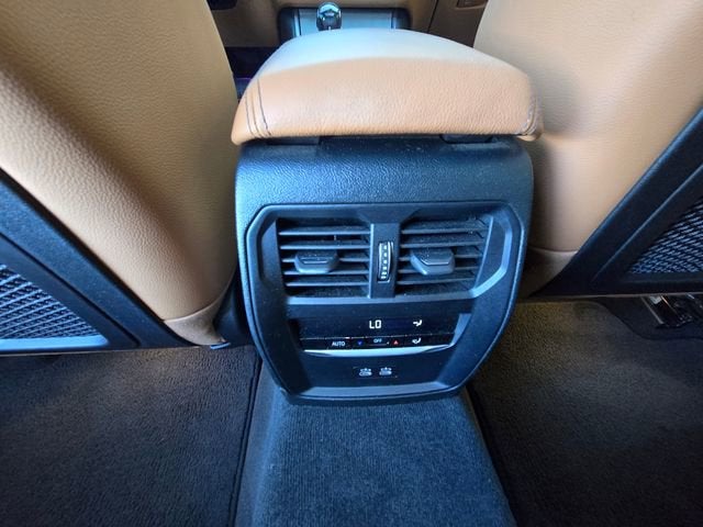 2021 BMW 3 Series 330i