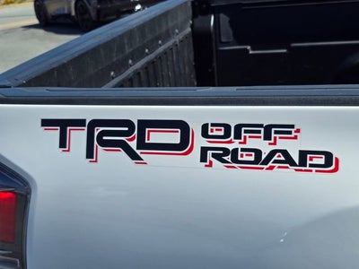 2022 Toyota Tacoma 2WD SR5