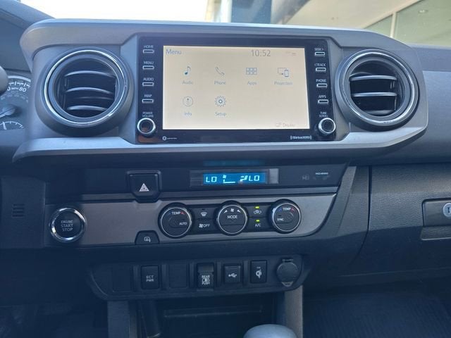 2022 Toyota Tacoma 2WD SR5