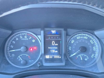 2022 Toyota Tacoma 2WD SR5