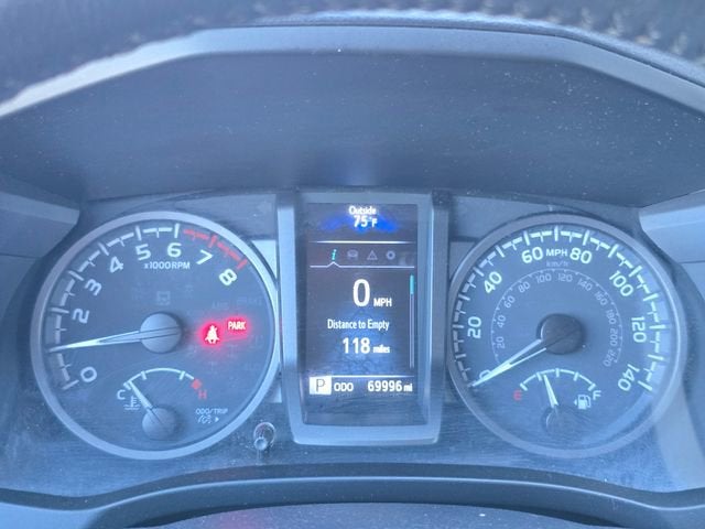 2022 Toyota Tacoma 2WD SR5