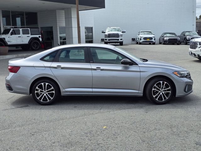 2024 Volkswagen Jetta Sport