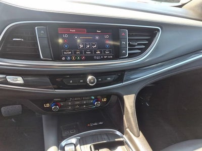 2022 Buick Enclave Essence