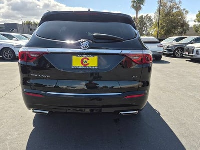 2022 Buick Enclave Essence
