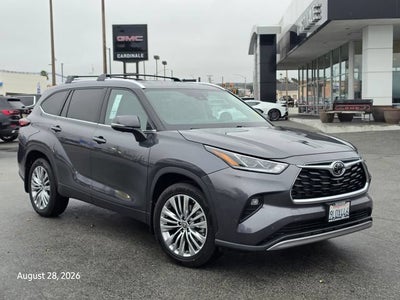 2024 Toyota Highlander LE