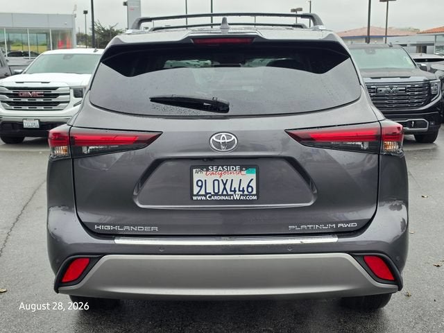 2024 Toyota Highlander LE