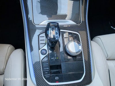 2022 BMW X5 M50i