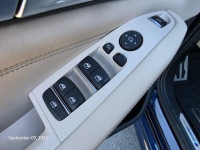 2022 BMW X5 M50i