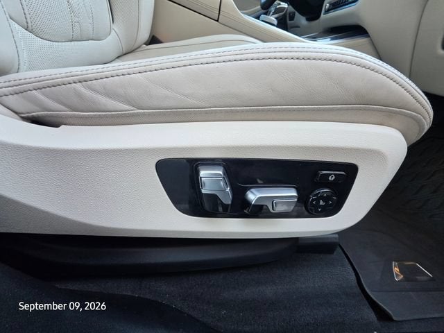 2022 BMW X5 M50i