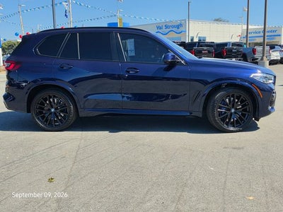 2022 BMW X5 M50i