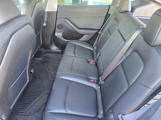 2024 Tesla Model Y BLACK