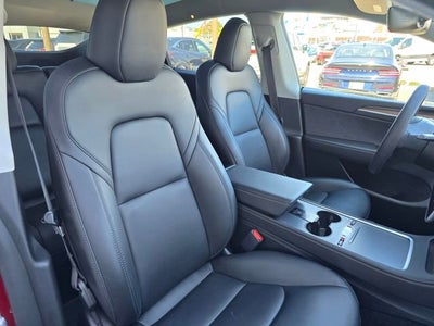 2024 Tesla Model Y BLACK