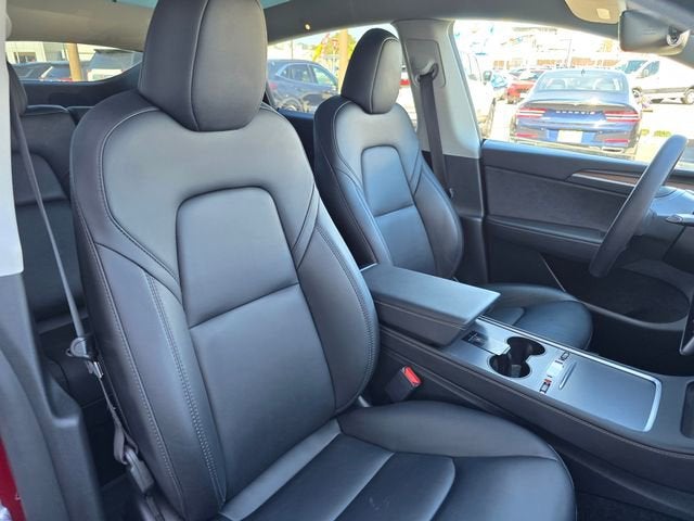 2024 Tesla Model Y BLACK