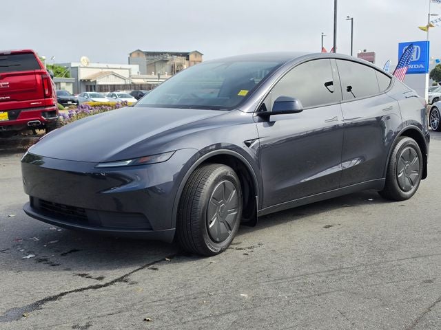 2026 Tesla Model Y Premium