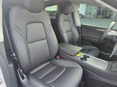 2025 Tesla Model Y Long Range