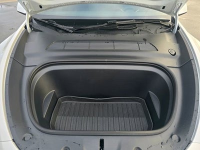 2025 Tesla Model Y Long Range