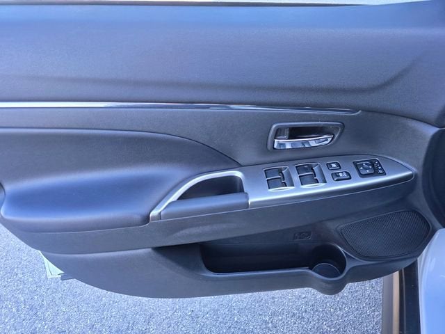 2024 Mitsubishi Outlander Sport S