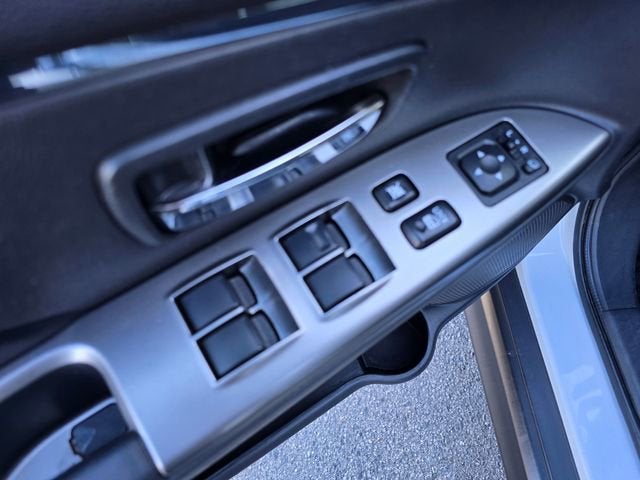 2024 Mitsubishi Outlander Sport S