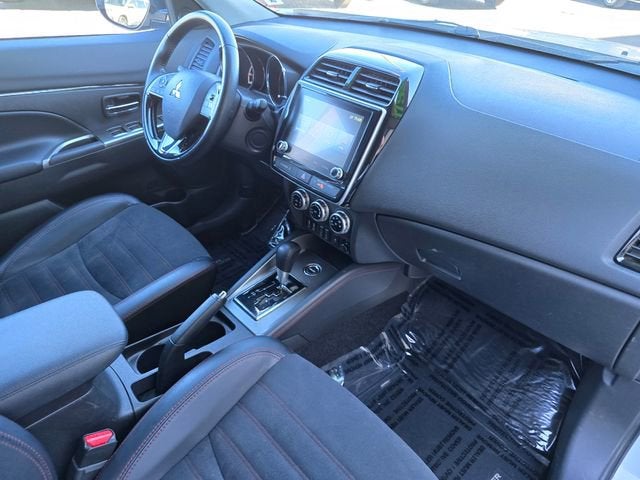 2024 Mitsubishi Outlander Sport S