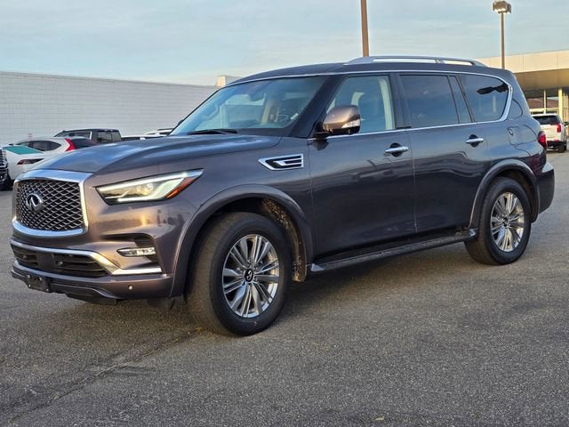 2024 INFINITI QX80 LUXE